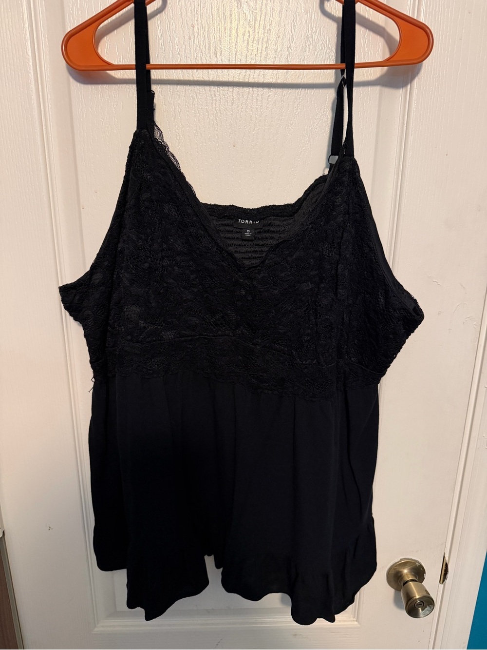 torrid Black Lace-Detail V-Neck Cami